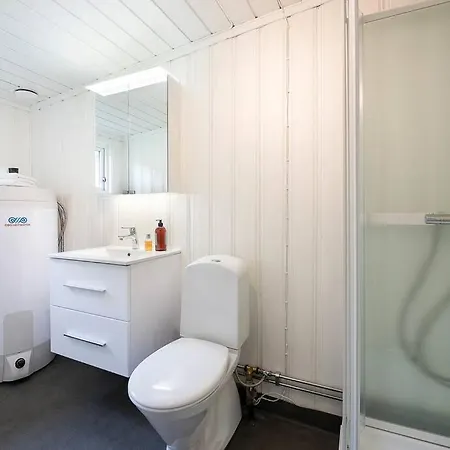 Amazing Cabin 50 Meters From The Beach!