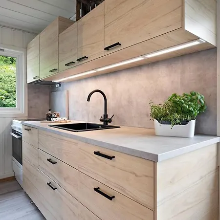 Amazing Cabin 50 Meters From The Beach! * Sandefjord