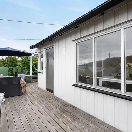 Сasa de vacaciones Amazing Cabin 50 Meters From The Beach! Sandefjord